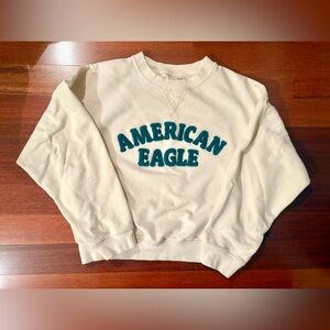 American Eagle Cream Chenille Hunter green Logo Crewneck Sweatshirt Size M